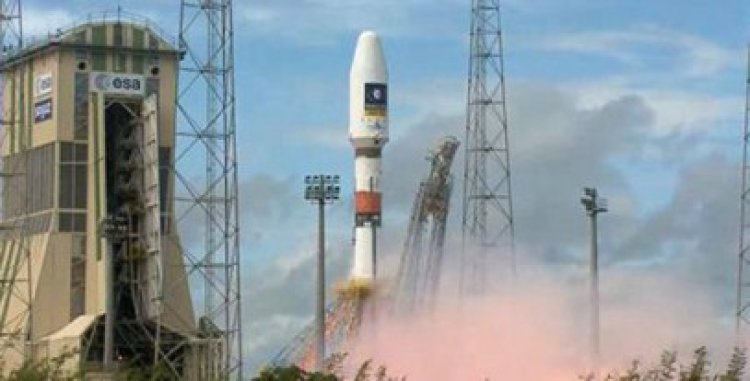 Doi sateliţi Galileo au fost lansaţi vineri cu o rachetă Soyuz